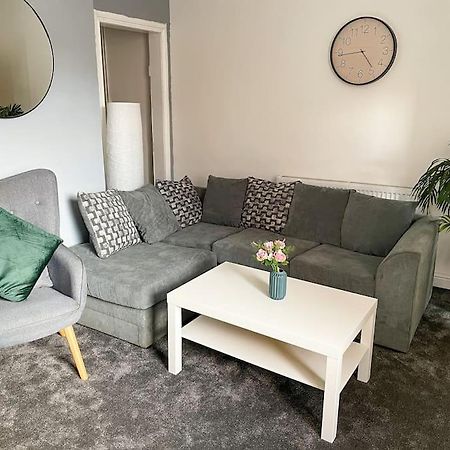 Perfect For Contractors & Families! 7 Beds Free Parking Διαμέρισμα Μπέρμιγχαμ Εξωτερικό φωτογραφία
