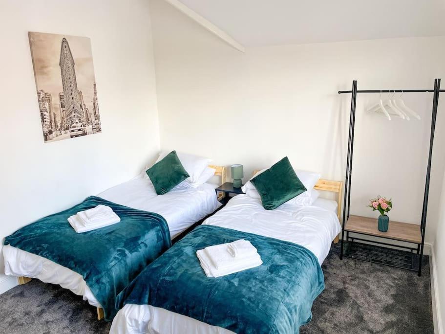 Perfect For Contractors & Families! 7 Beds Free Parking Διαμέρισμα Μπέρμιγχαμ Εξωτερικό φωτογραφία